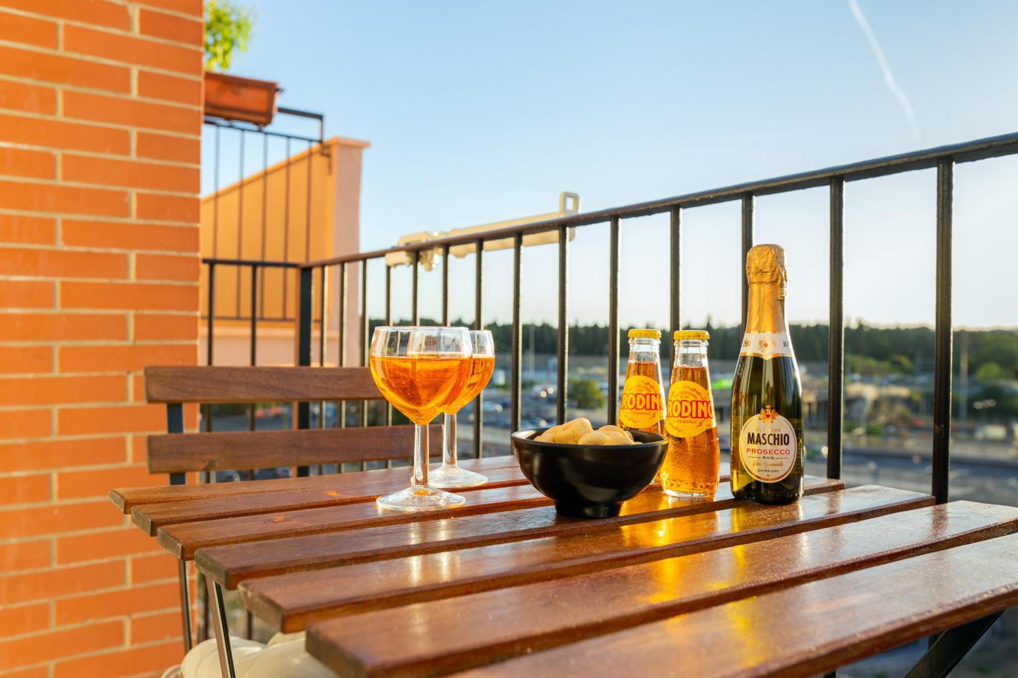 Stylish & Cozy - 5 Star Location- Balcony - City View Roma Exterior foto