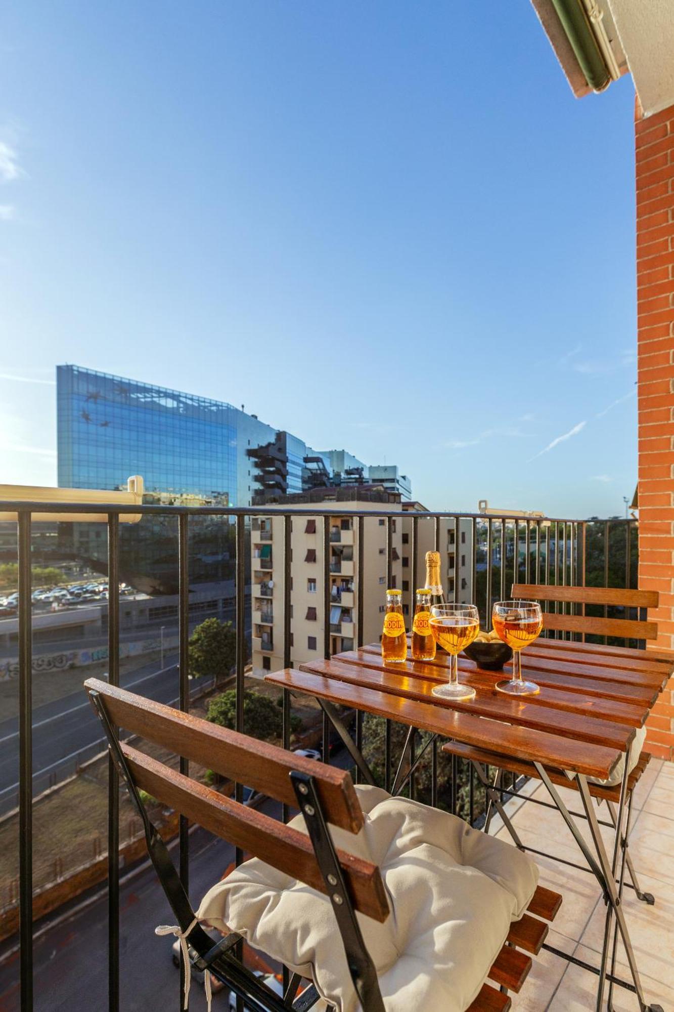 Stylish & Cozy - 5 Star Location- Balcony - City View Roma Exterior foto
